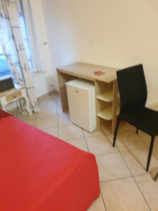 Romeo1 Appartement Gallarate Buitenkant foto