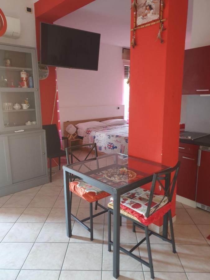 Romeo1 Appartement Gallarate Buitenkant foto