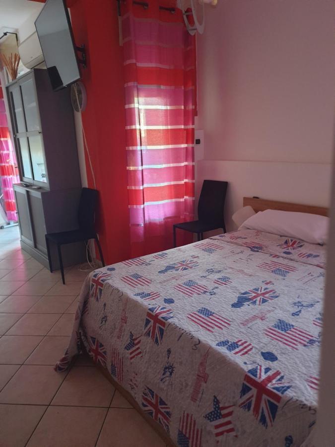 Romeo1 Appartement Gallarate Buitenkant foto