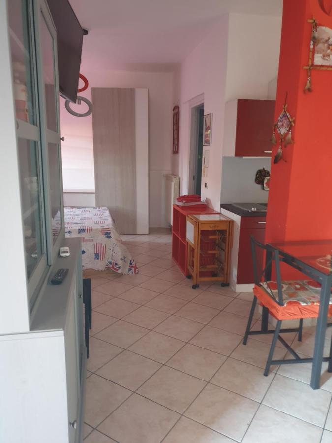 Romeo1 Appartement Gallarate Buitenkant foto