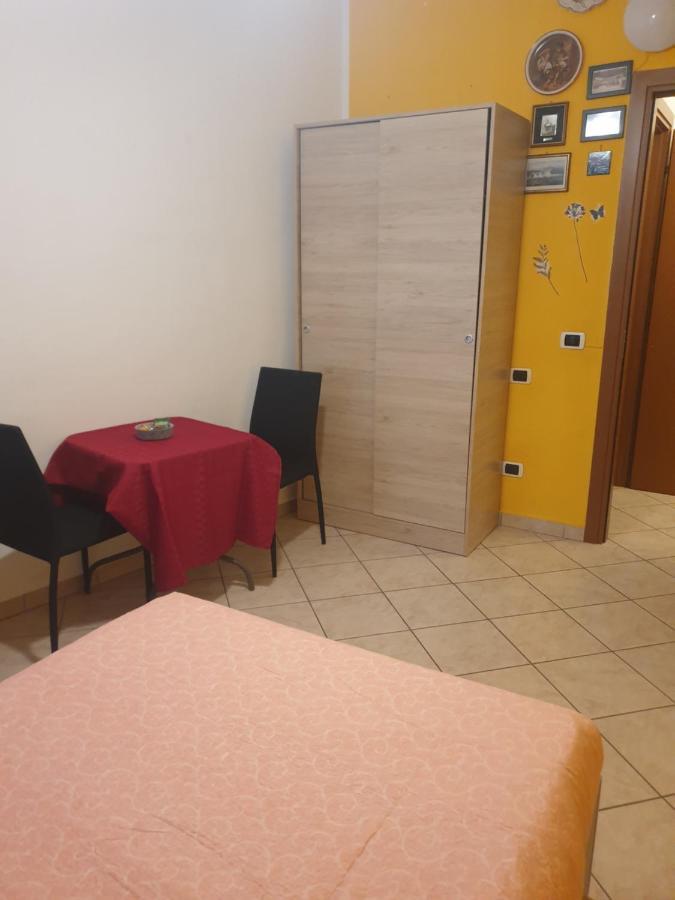 Romeo1 Appartement Gallarate Buitenkant foto